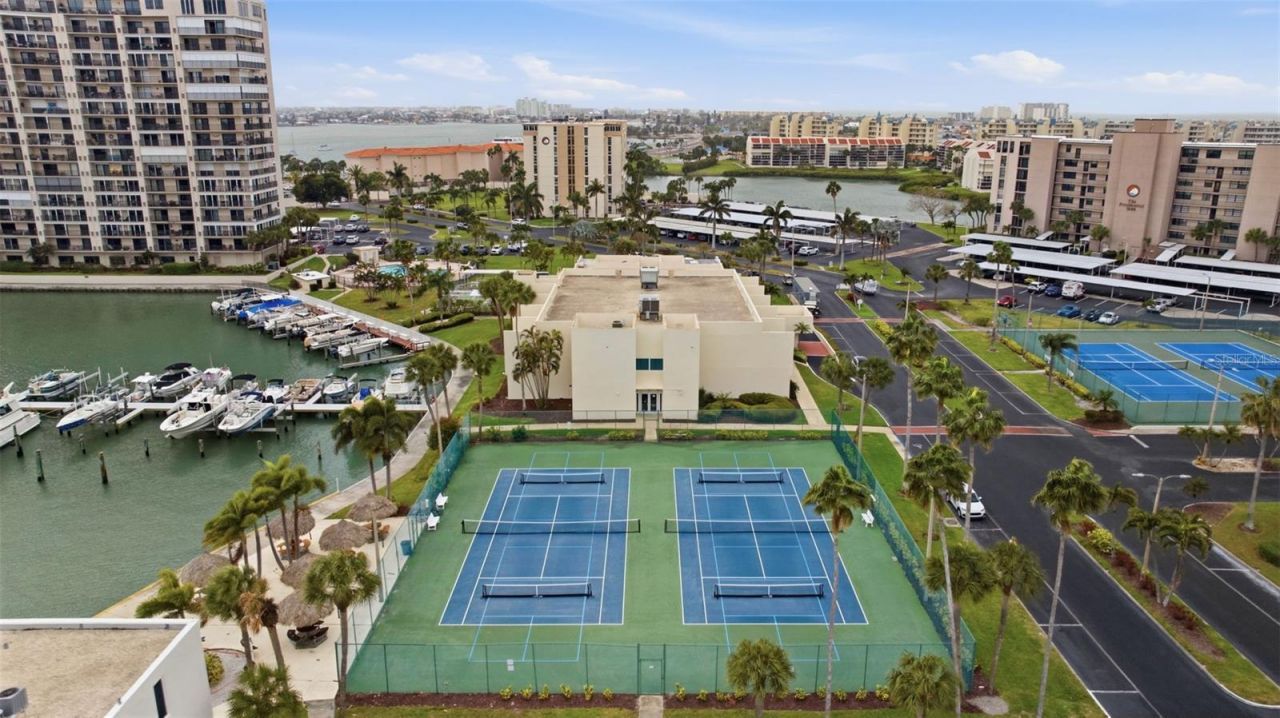 7465 Bay Island Drive S, Unit 112, South Pasadena, FL 33707 Photo