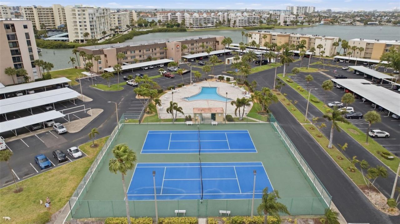 7465 Bay Island Drive S, Unit 112, South Pasadena, FL 33707 Photo