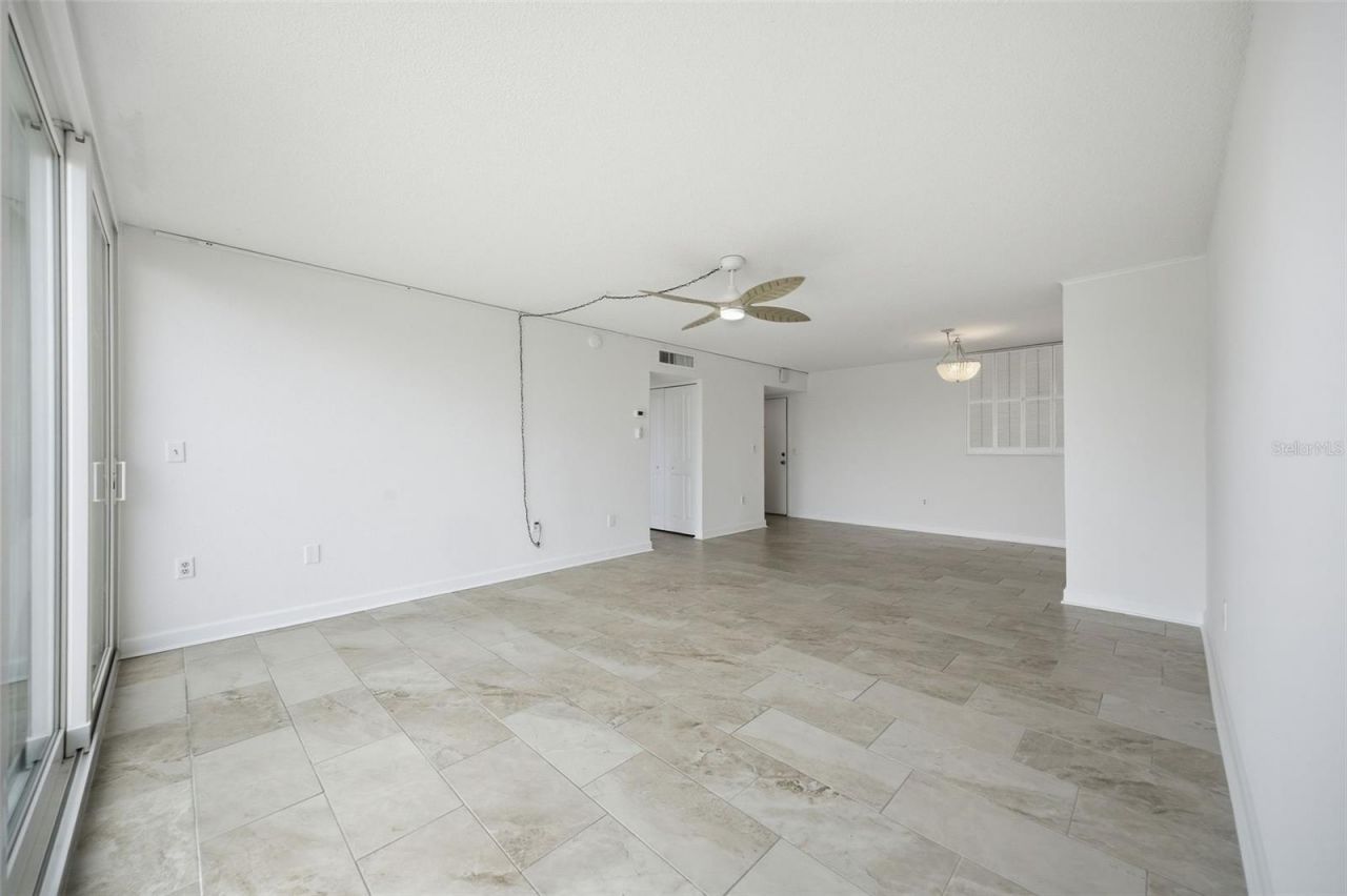 7465 Bay Island Drive S, Unit 112, South Pasadena, FL 33707 Photo
