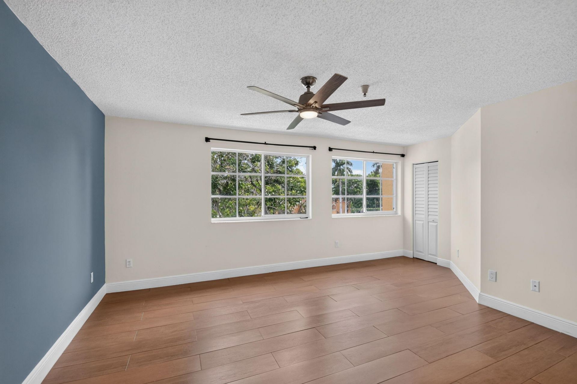 123 Yacht Club Way, Unit 307, Hypoluxo, FL 33462 Photo