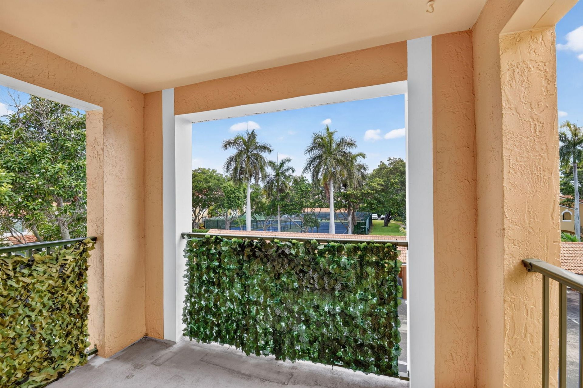123 Yacht Club Way, Unit 307, Hypoluxo, FL 33462 Photo