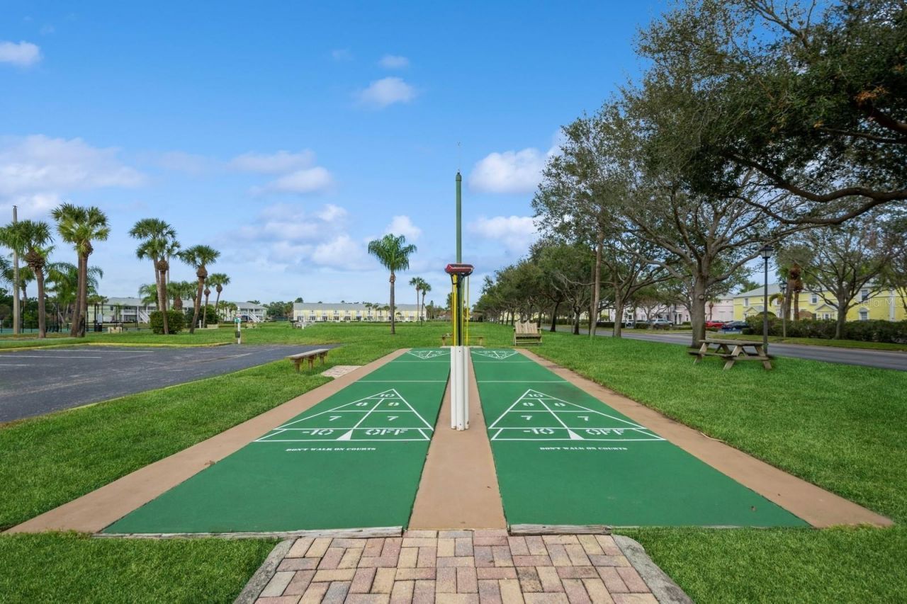 5282 Beach Drive Se, Unit APT D, Saint Petersburg, FL 33705 Photo
