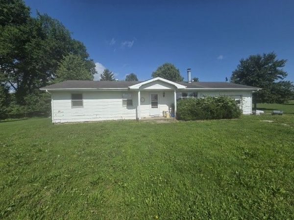 9974 N Maxwell Lane , Mt Vernon, IL 62864