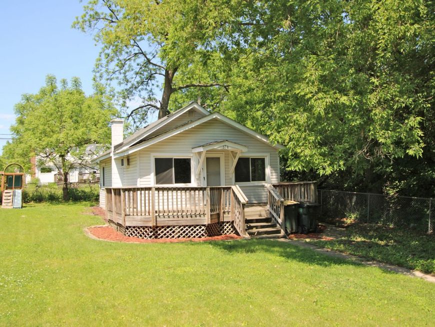 Main Photo