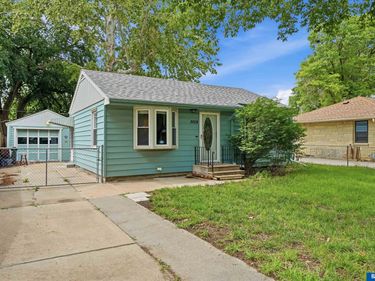 5019 Fremont Street, Lincoln, NE 68504