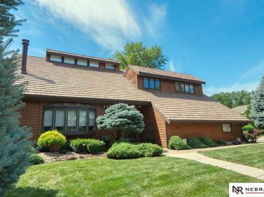 12357 Seward Street, Omaha, NE 68154