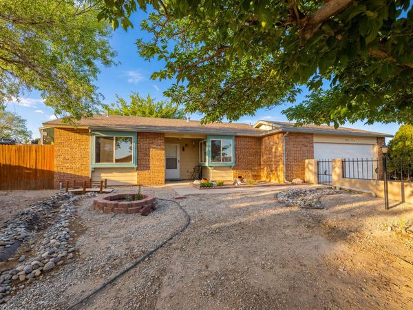 746 Cherokee Drive SW, Rio Rancho, NM 87124