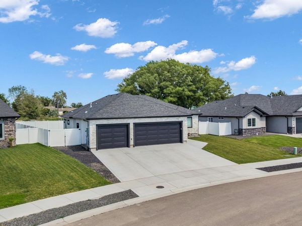 1512 Bird Farm Drive, Jerome, ID 83338