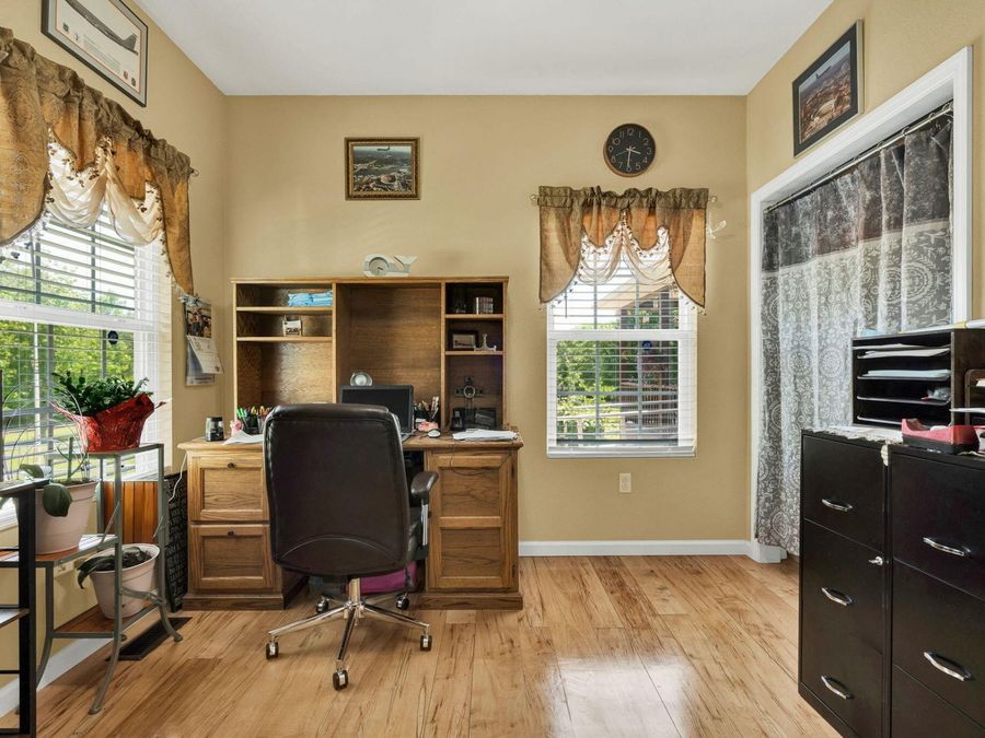 Property Image 32