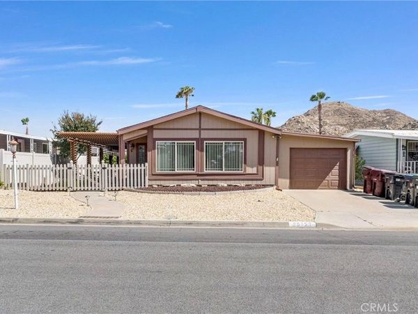 30727 Butia Palm Avenue , Homeland, CA 92548