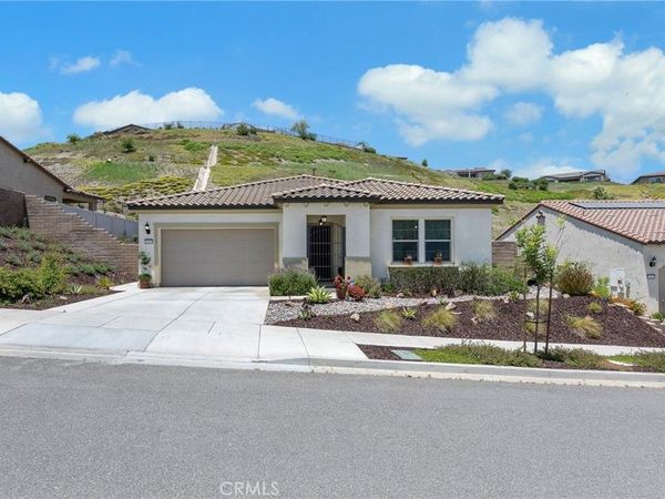 24590 Crestley Drive, Corona, CA 92883