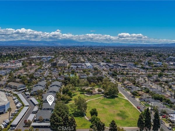 18292 Parkview , Huntington Beach, CA 92648