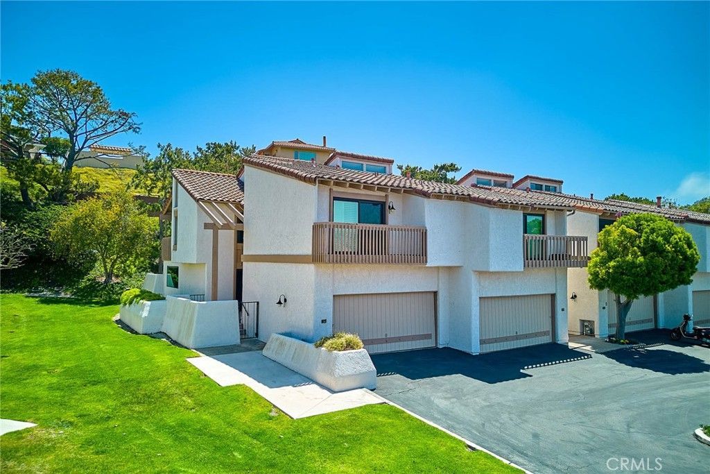 30 Seaview N, Palos Verdes Peninsula, CA 90274 Main Photo