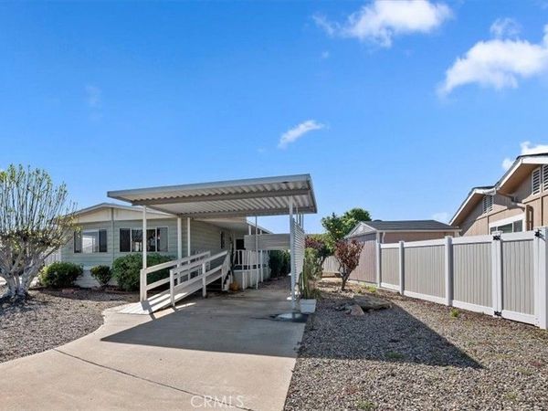 28911 Via La Rueda, Murrieta, CA 92563