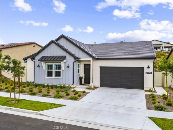 29448 Via Diamante , Valencia, CA 91354