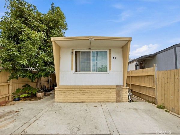 5803 Mission Blvd, Riverside, CA 92509