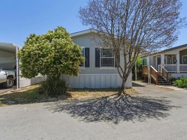 Hollister, CA 95023