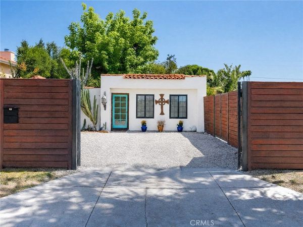 22028 Covello Street, Unit A, Canoga Park, CA 91303