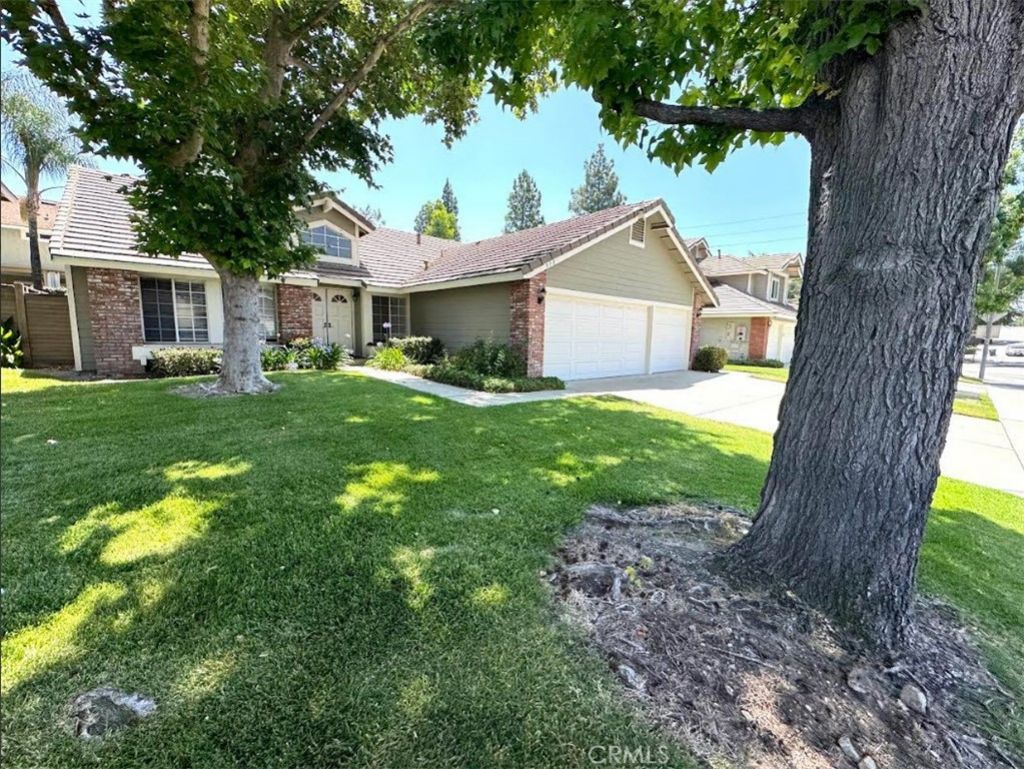 910 N Walnut Avenue, San Dimas, CA 91773 Main Photo