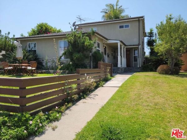 8501 Lilienthal Avenue, Los Angeles, CA 90045