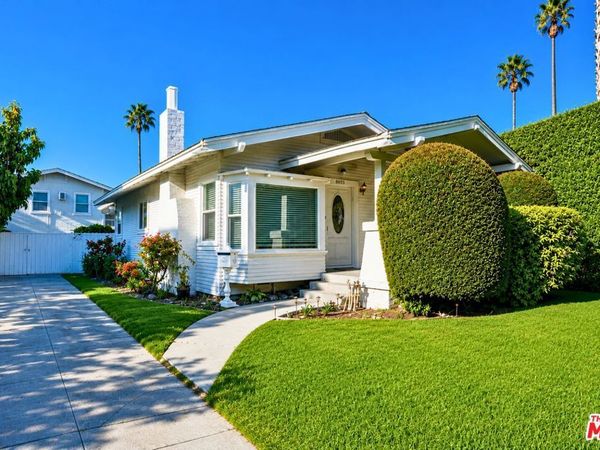 8655 Clifton Way, Beverly Hills, CA 90211