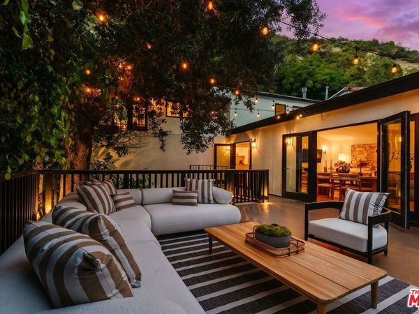 9849 Portola Drive, Beverly Hills, CA 90210