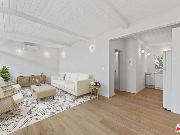 2210 Echo Park Avenue, Unit 4, Los Angeles, CA 90026