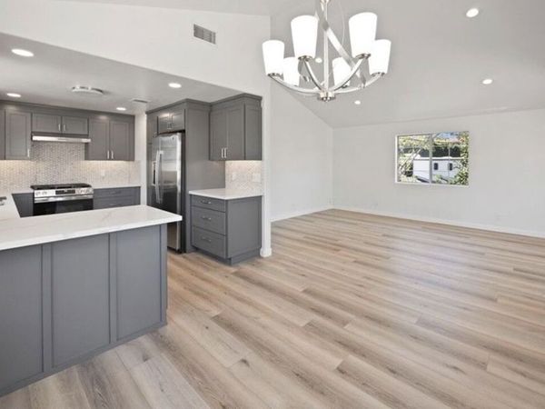 424 Parkman Avenue, Los Angeles, CA 90026