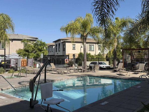 2332 Verano Way, Vista, CA 92081