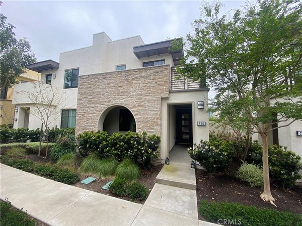 216 Terrapin , Irvine, CA 92618