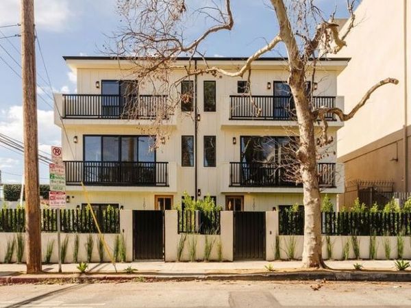 6765 1/2 Lexington Avenue, Los Angeles, CA 90038