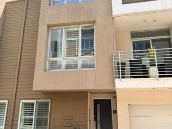 1400 N Fuller, Unit 8, Los Angeles, CA 90046
