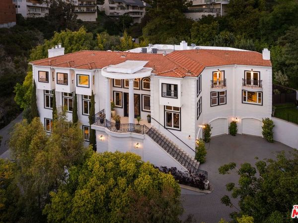 1404 Dawnridge Drive, Beverly Hills, CA 90210