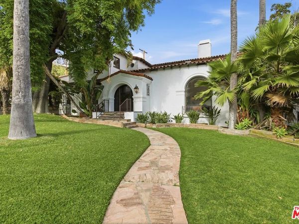 1530 Valley View Road, Glendale, CA 91202