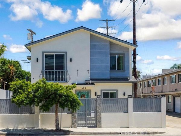 1556 S Bundy , Los Angeles, CA 90025