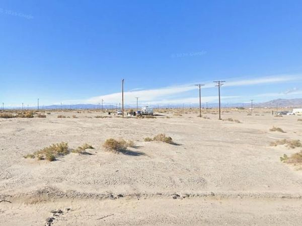 2107 Neptune Avenue, Thermal, CA 92274