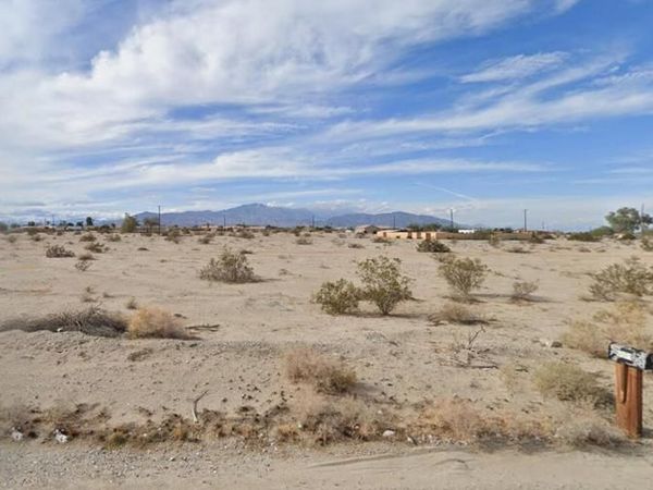 2353 Harbor Drive, Thermal, CA 92274