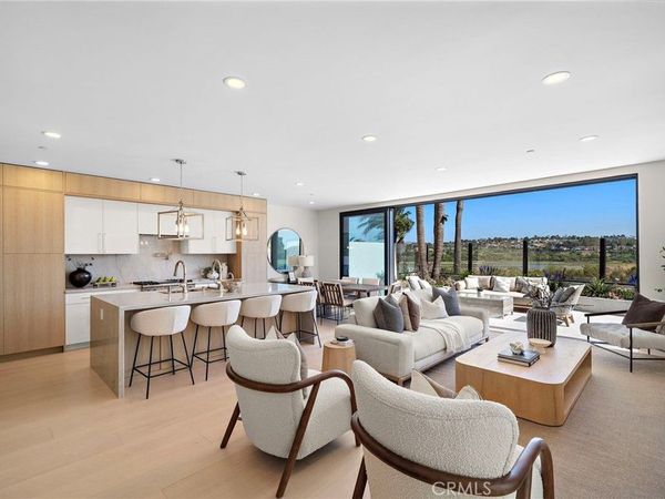 66 Cormorant, Newport Beach, CA 92660