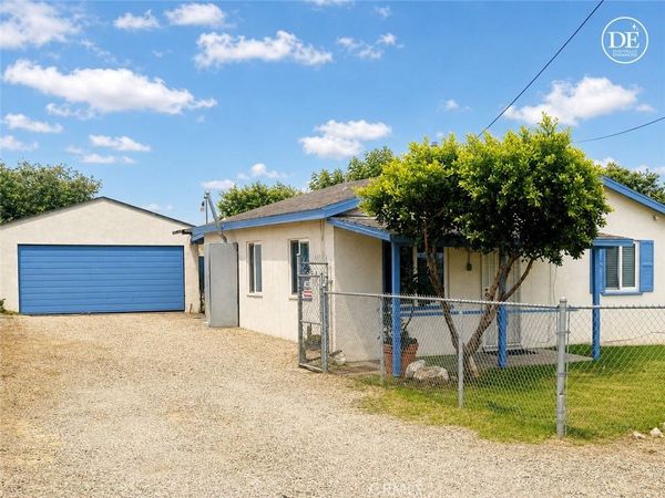 910 S Rancho, Colton, CA 92324