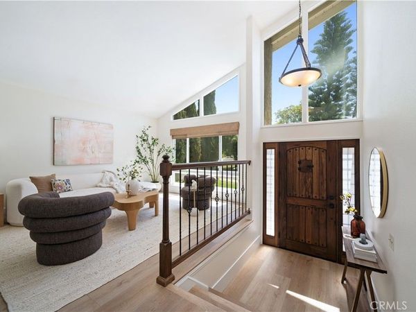 672 Garland Court , Thousand Oaks, CA 91360