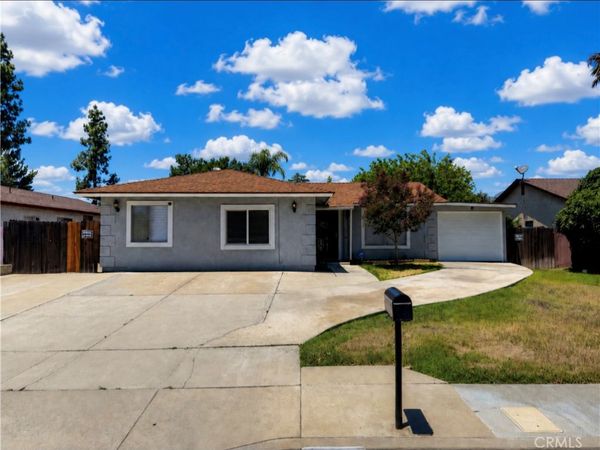 5128 Lakewood Drive, San Bernardino, CA 92407
