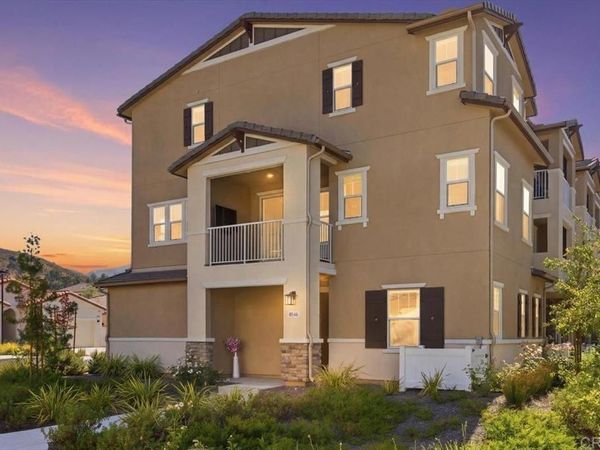 8546 Dartmouth Street, Santee, CA 92071