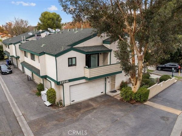 23546 Newhall Avenue, Unit 6, Newhall, CA 91321