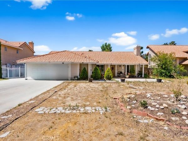 1304 springline Drive , Palmdale, CA 93550