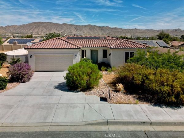 56172 Mountain View, Yucca Valley, CA 92284
