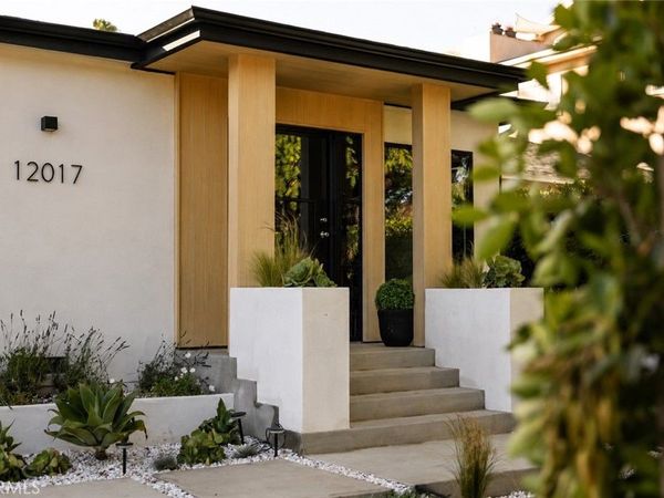 12017 Herbert, Los Angeles, CA 90066