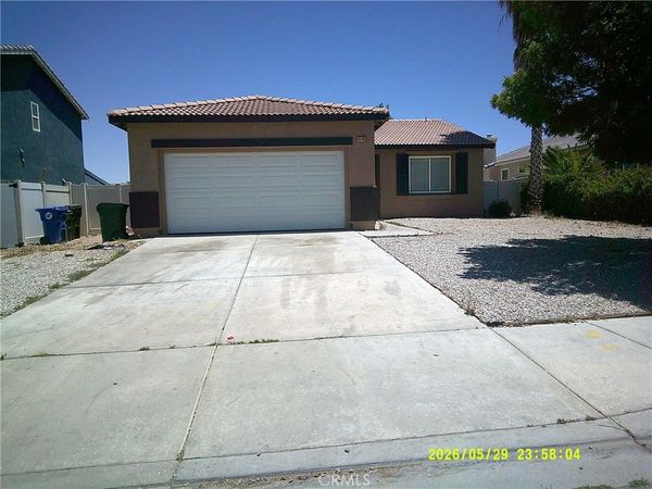 15763 Desert Rock , Adelanto, CA 92301