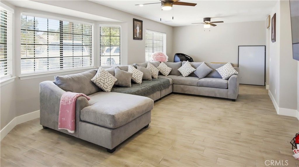 8755 Lassen Ave, Hesperia, CA 92345 Main Photo