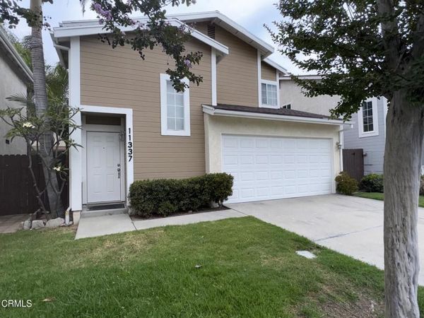11337 Dronfield Terrace , Unit 4, Los Angeles, CA 91331