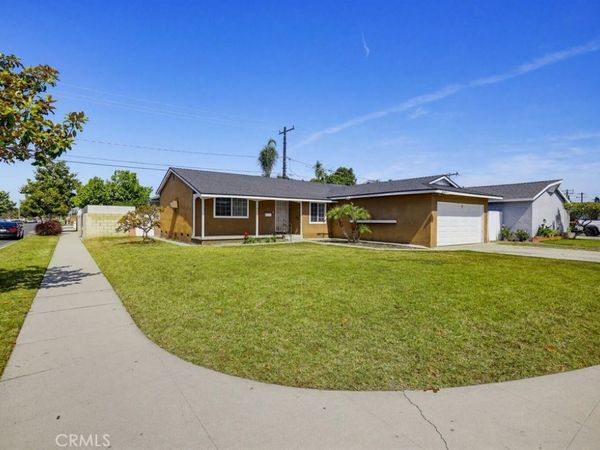 10321 Courtright Road, Stanton, CA 90680